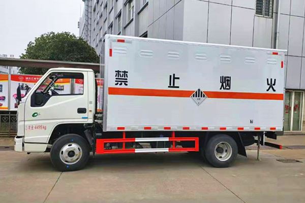 成都到浦东危险品运输